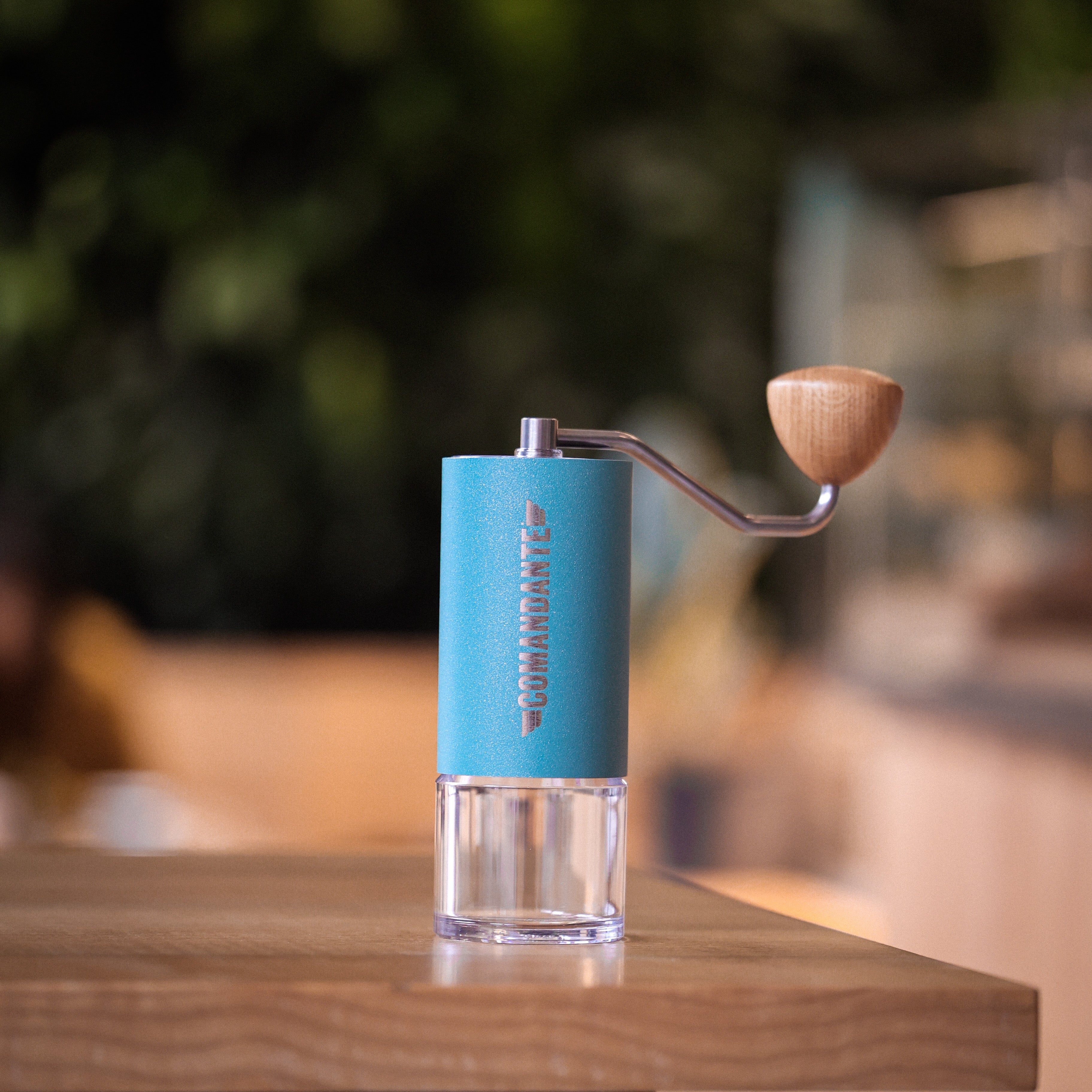 Nejlepší kávomlýnek pro domácí použití: Precizní a stylový Comandante