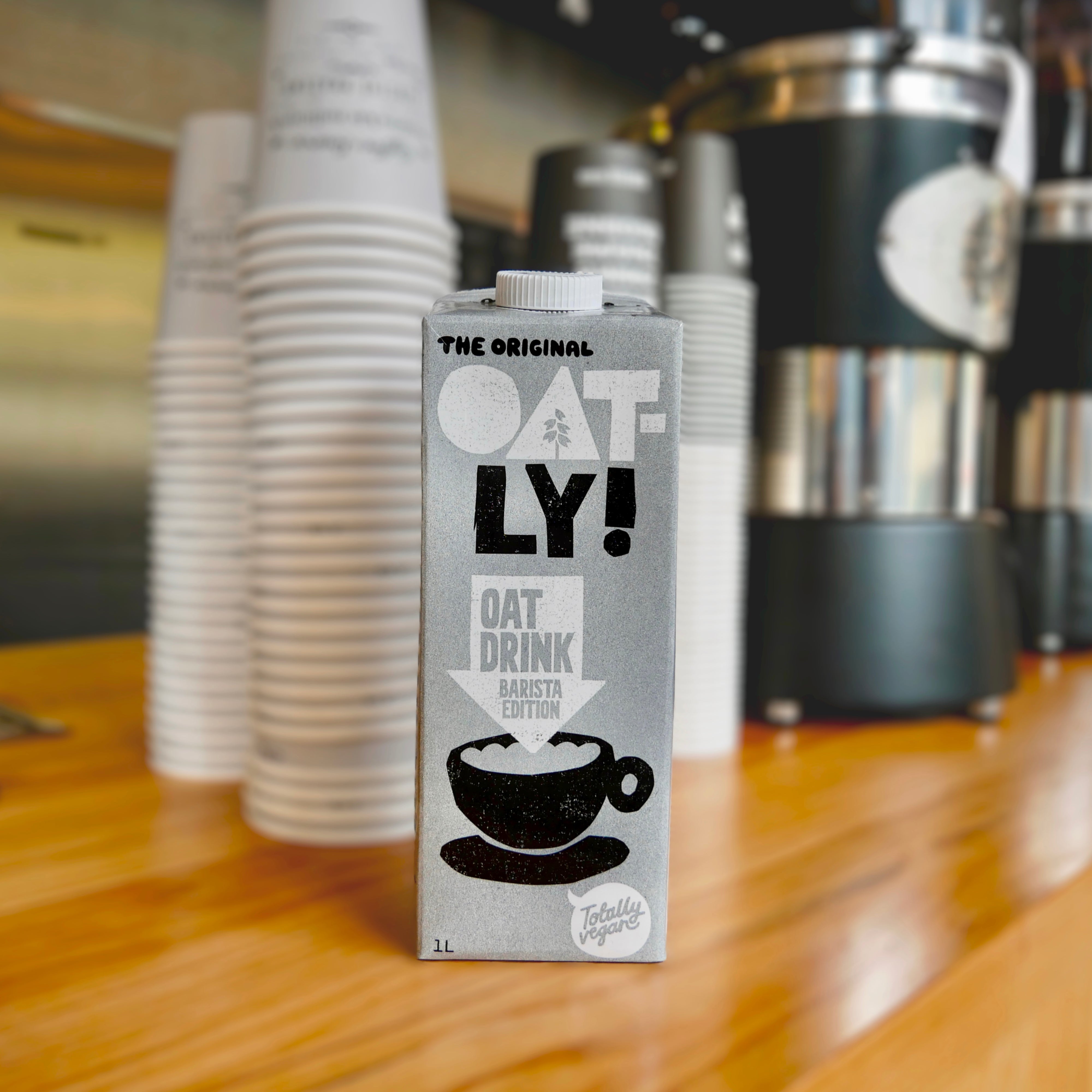 Příprava kávy s rostlinnými mléky. Jak se s nimi pracuje?