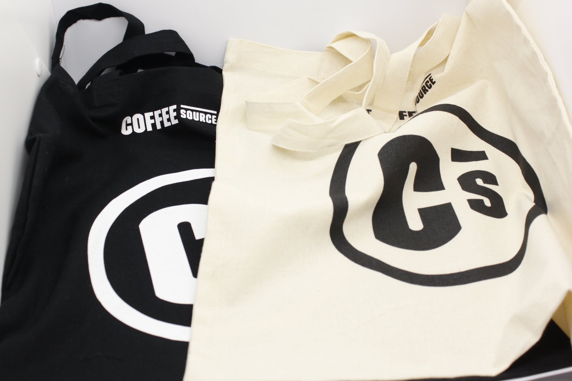 Plátěná taška s logem Coffee Source